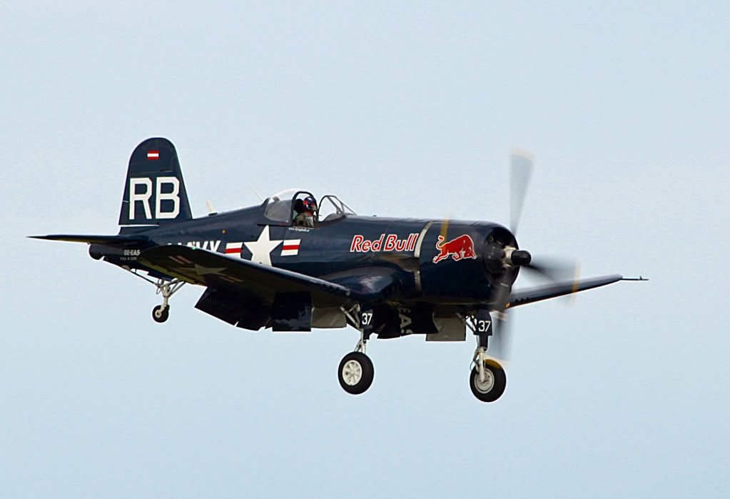 http://i757.photobucket.com/albums/xx213/Rall75/FlyingLegends021.jpg