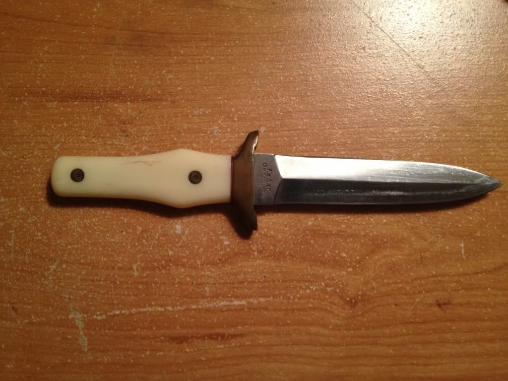 KaBar boot knife. Awesome find