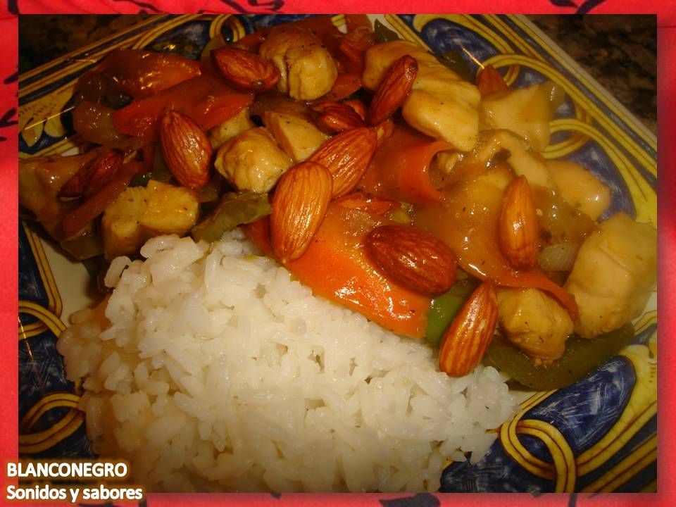 COMIDA CHINA POLLO CON ALMENDRAS comida china pollo con almendras: