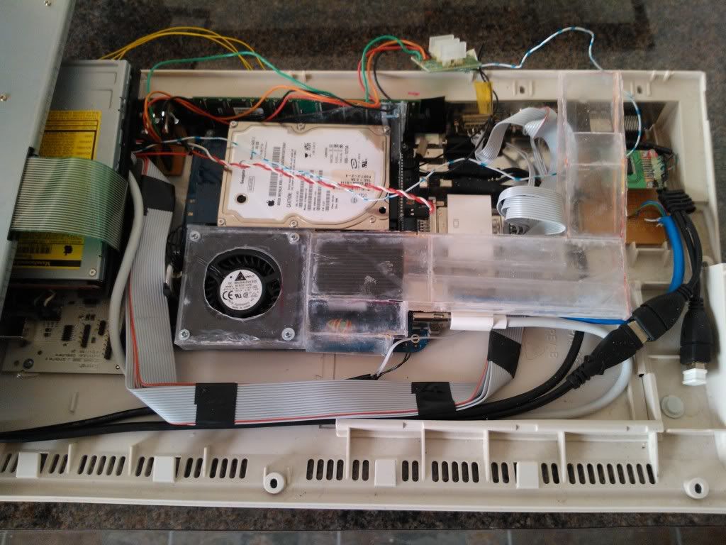 Amiga 1200 G4 Mini Mac Conversion
